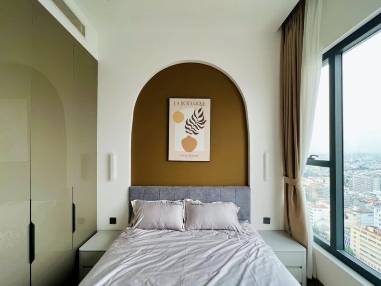 The Marq quận 1 cho thuê căn hộ décor đẹp 3 phòng ngủ view L81 thoáng