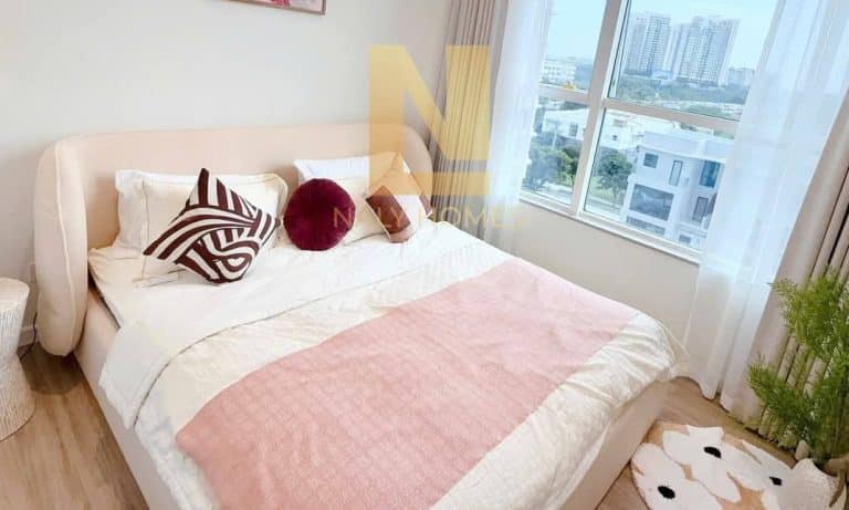 Thủ Thiêm Zeit cho thuê 2 phòng ngủ lầu trung nhà đẹp view hồ bơi thoáng