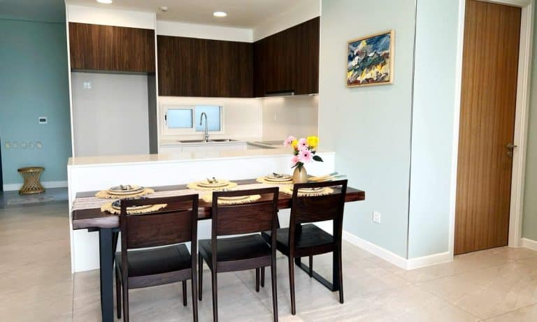 Cho thuê Thủ Thiêm Zeit 3 phòng ngủ lầu thấp nội thất cao cấp view hồ bơi