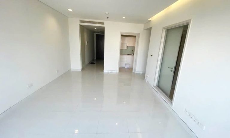 Cho thuê căn hộ 1 phòng ngủ City Garden lầu cao không nội thất view quận 1