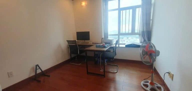 Cho thuê căn hộ 3 phòng ngủ Hoàng Anh River View nội thất cơ bản view đẹp
