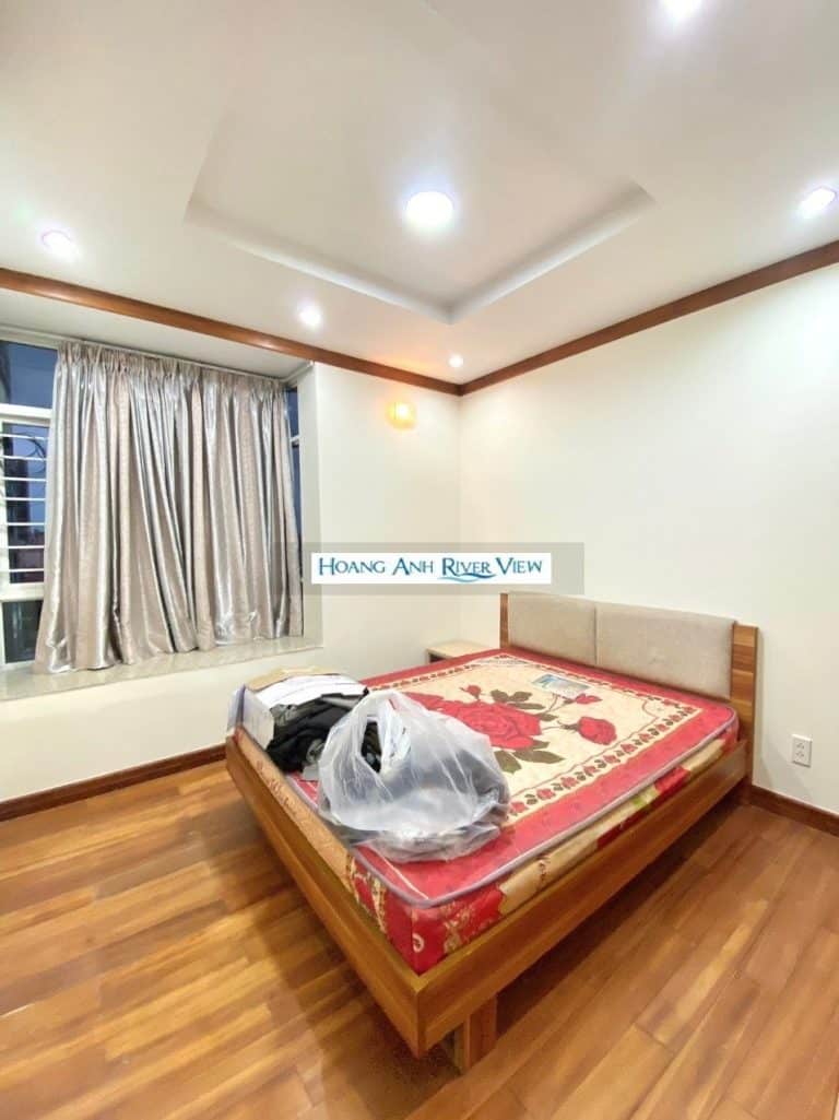 Cho thuê căn hộ 3 phòng ngủ Hoàng Anh River View đủ nội thất thoáng mát