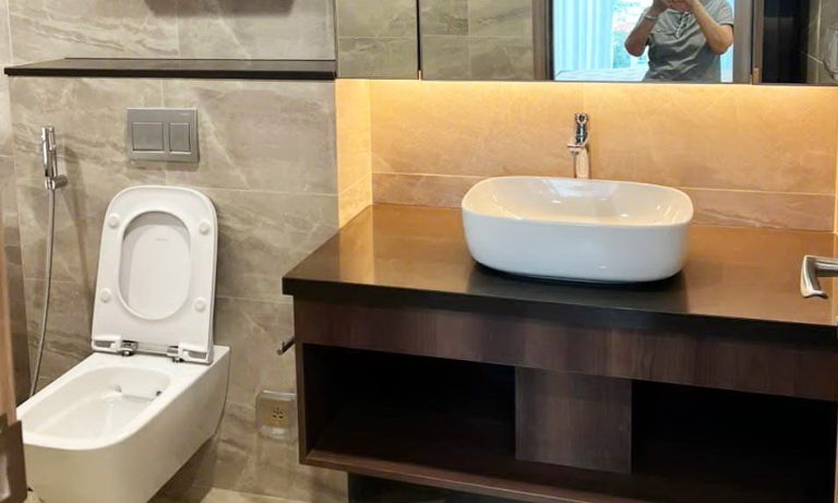 Cho thuê căn hộ 2 phòng ngủ Thảo Điền Green có đủ nội thất view sông mát