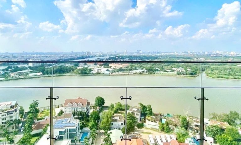 Cho thuê căn hộ 2 phòng ngủ Thảo Điền Green view sông đẹp nội thất cơ bản
