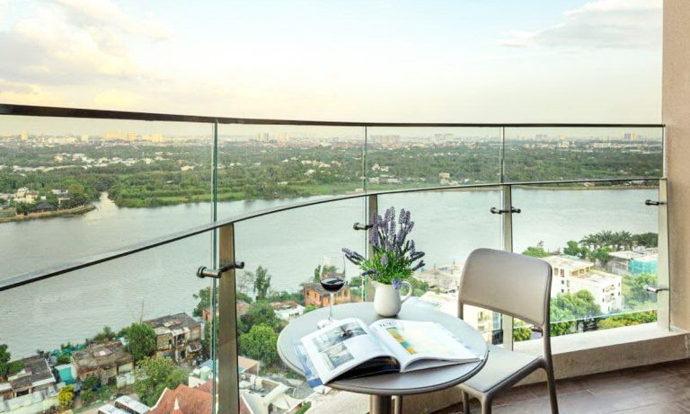 Căn hộ 3 phòng ngủ Thảo Điền Green cho thuê view sông nội thất cao cấp