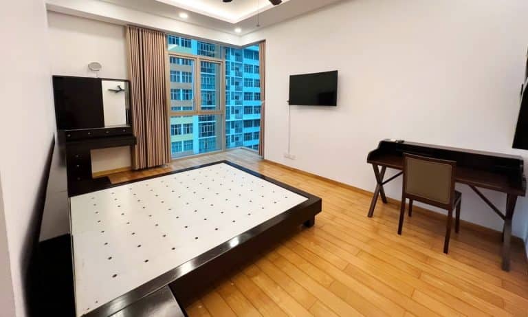 Căn hộ cho thuê The Vista tầng cao full nội thất view hồ bơi 3 phòng ngủ