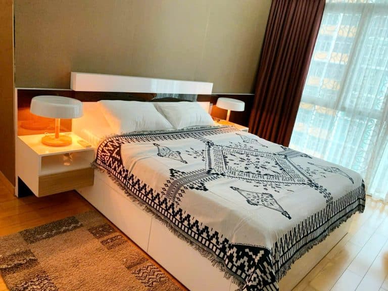 Căn hộ cho thuê The Vista lầu cao nội thất đẹp view hồ bơi 3 phòng ngủ