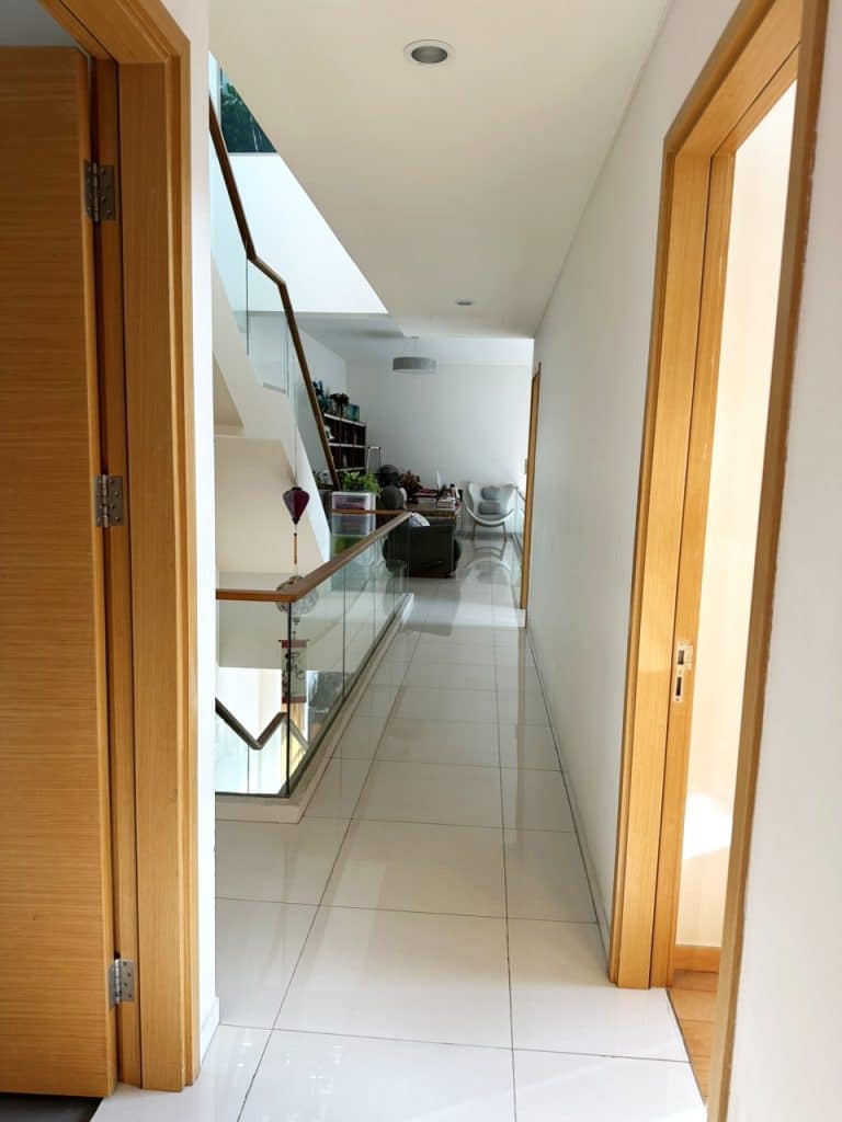 Căn hộ penhouse The Vista cho thuê nội thất xịn view thoáng 5 phòng ngủ