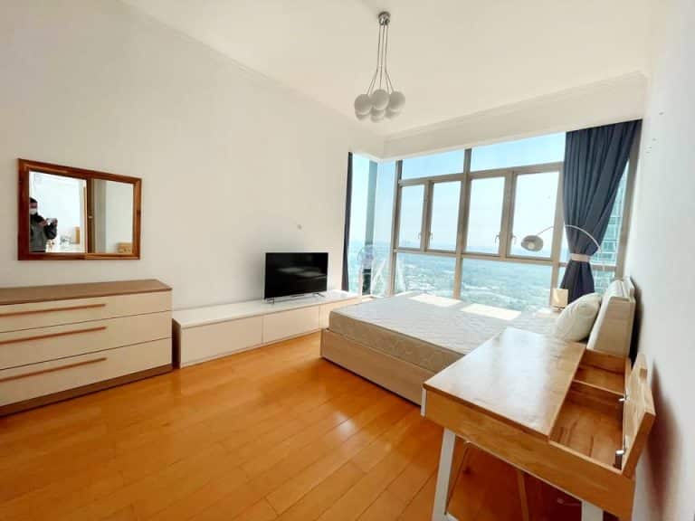 Căn hộ The Vista cho thuê lầu cao nội thất cơ bản view thoáng 4 phòng ngủ