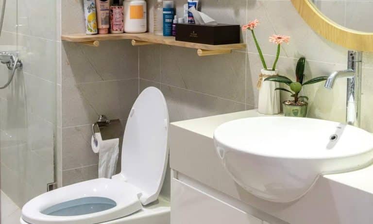 Vinhomes Central Park cho thuê tầng cao Landmark 4 full nội thất 1 phòng ngủ