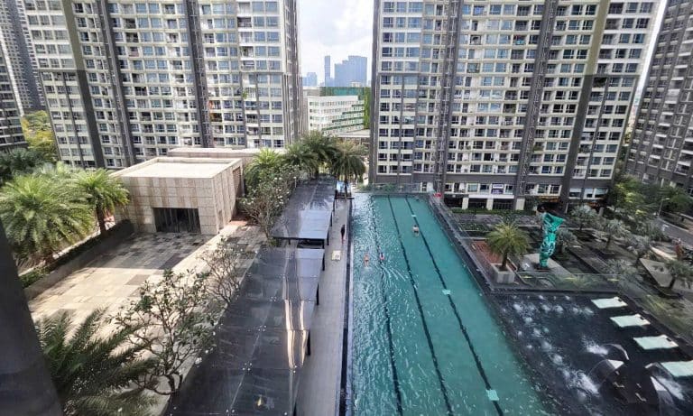 Central Park cho thuê tầng trung Landmark 81 nhà đẹp view hồ bơi 1 phòng ngủ