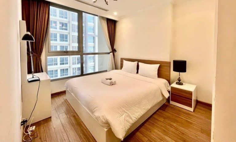 Bán căn hộ Vinhomes Central Park toà Landmark nội thất cao cấp 1 phòng ngủ