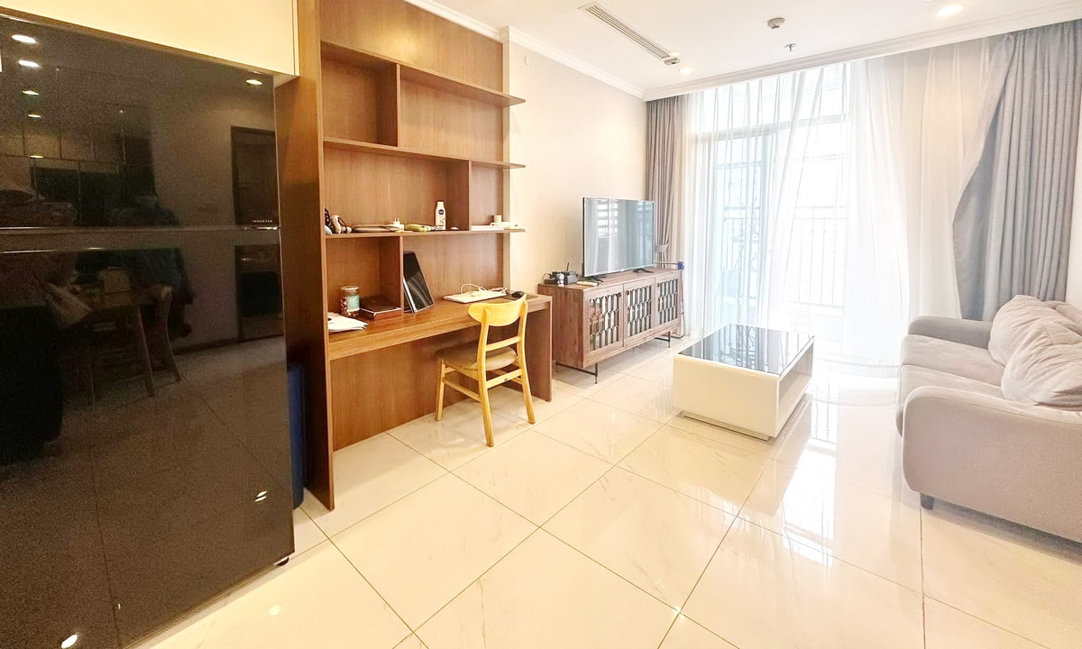 Căn hộ Vinhomes bán 1 phòng ngủ tầng cao Central 2 nội thất full view L81