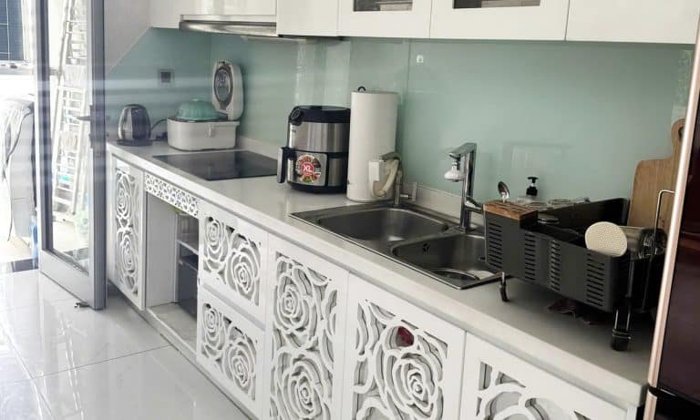 Vinhomes Central Park cho thuê căn hộ 2 phòng ngủ rộng rãi đầy đủ nội thất