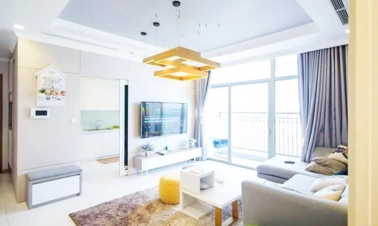 Cho thuê căn hộ view sông 4 phòng ngủ tầng cao Landmark 1 full nội thất