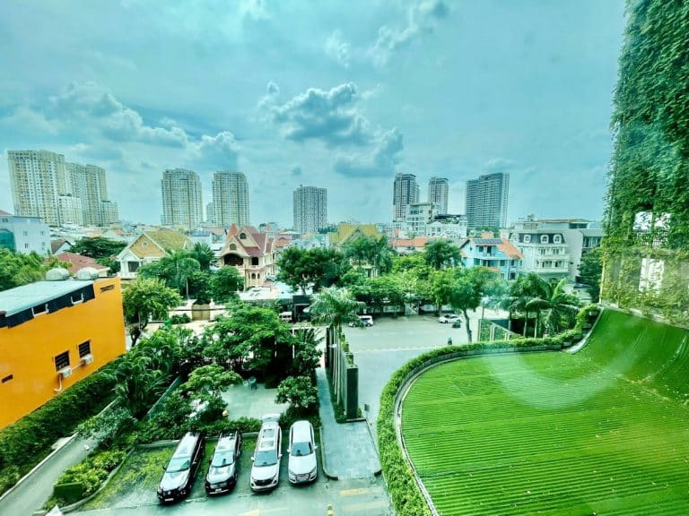 Cho thuê căn hộ 2 phòng ngủ D’Edge Thảo Điền nội thất cơ bản thoáng mát