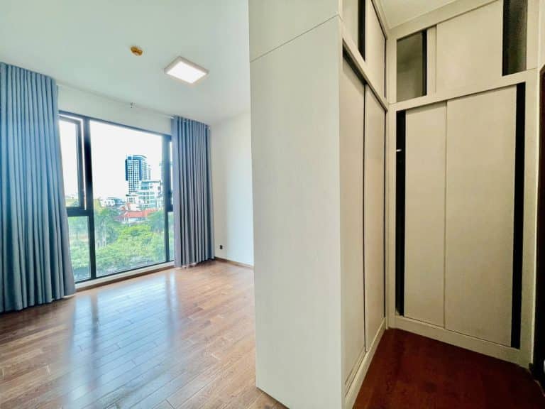 Cho thuê căn hộ 2 phòng ngủ D’Edge Thảo Điền nội thất cơ bản thoáng mát