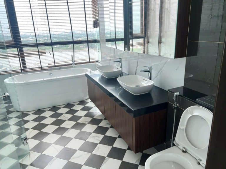 Căn hộ 4 phòng ngủ cho thuê D’Edge Thảo Điền view sông đẹp nhà trống