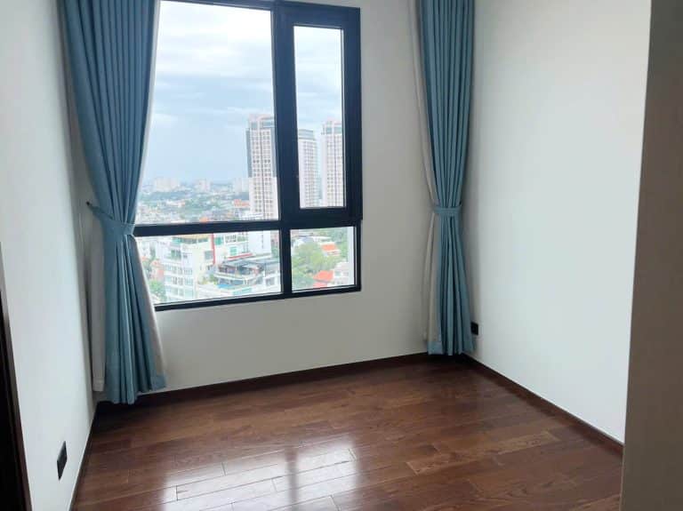 Căn hộ 4 phòng ngủ cho thuê D’Edge Thảo Điền view sông đẹp nhà trống