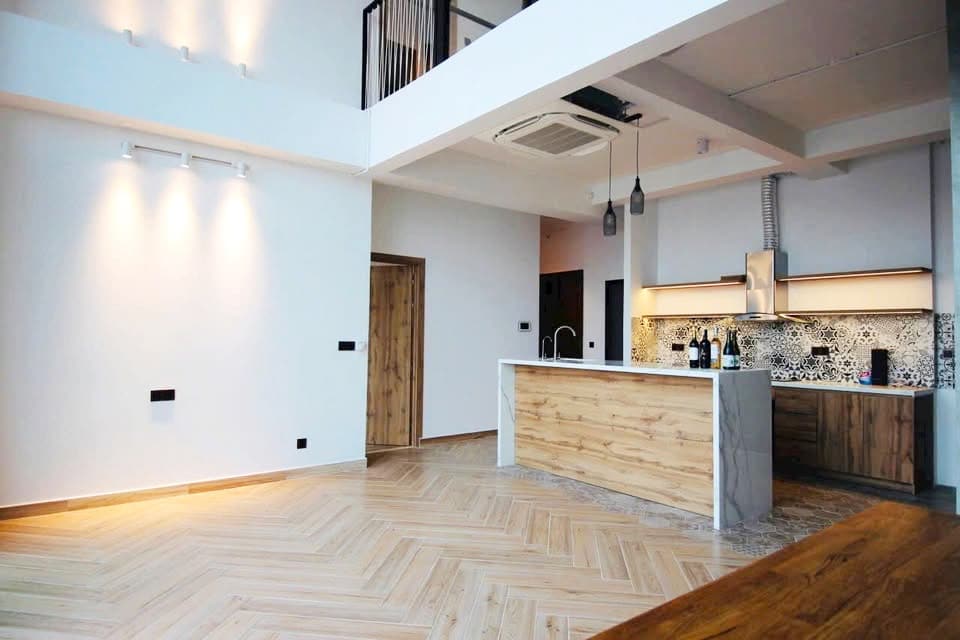 Căn hộ duplex 4 phòng ngủ cho thuê D’Edge Thảo Điền nhà trống view sông