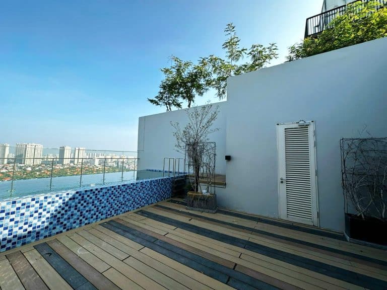Penthouse duplex 4 phòng ngủ cho thuê D’Edge Thảo Điền đủ nội thất view sông