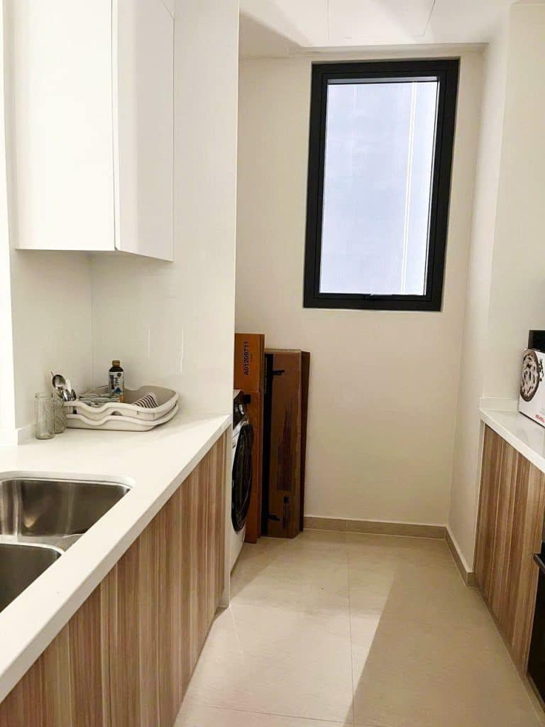 Cho thuê căn 2 phòng ngủ Q2 Thảo Điền đầy đủ nội thất tầng cao thoáng mát