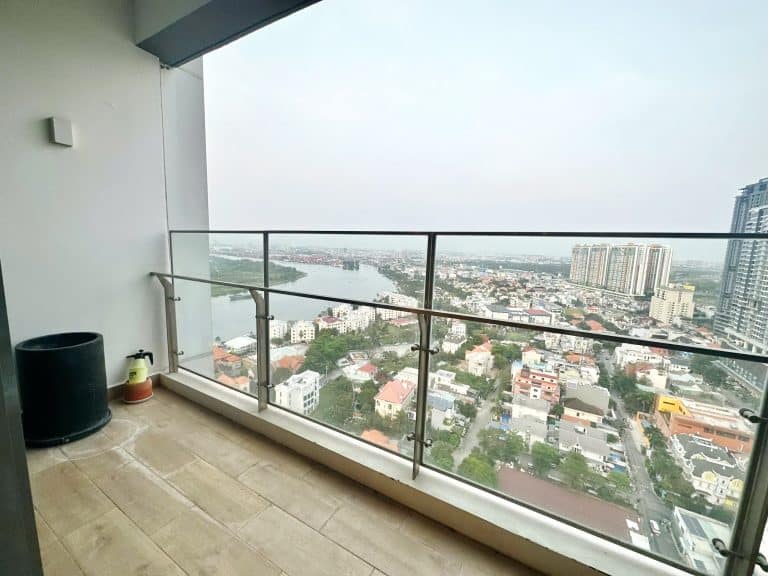 Căn hộ 3 phòng ngủ Q2 Thảo Điền cho thuê có nội thất lầu cao view sông
