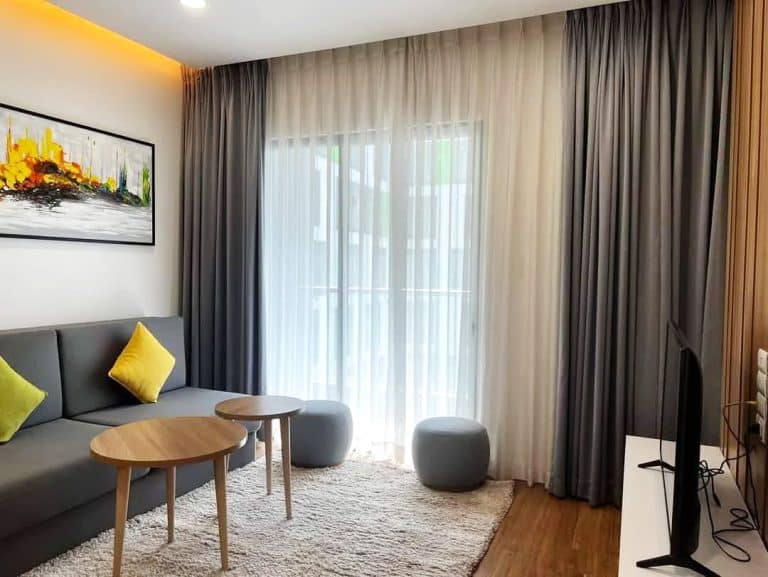 Cho thuê căn hộ Republic Plaza 1 phòng ngủ full nội thất cao cấp thoáng mát