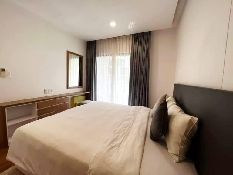 Cho thuê căn hộ Republic Plaza 1 phòng ngủ full nội thất cao cấp thoáng mát