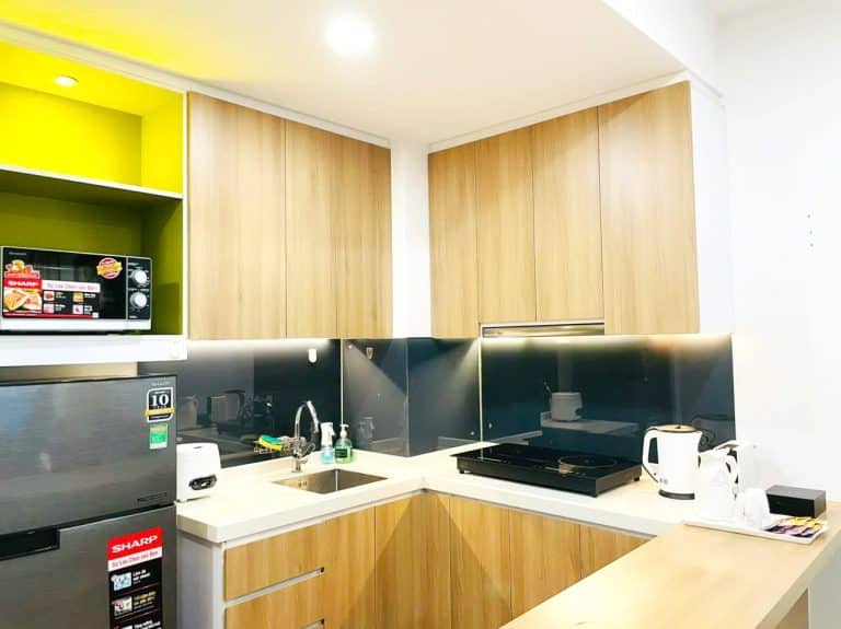 Cho thuê căn hộ Republic Plaza 1 phòng ngủ thoáng mát full nội thất cao cấp