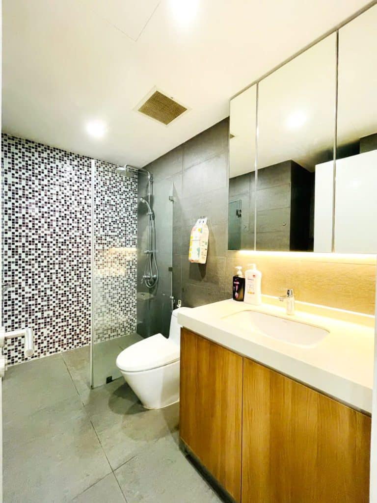 Cho thuê căn hộ Republic Plaza 1 phòng ngủ thoáng mát full nội thất cao cấp
