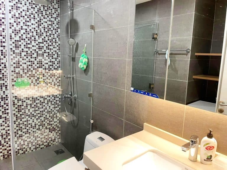 Cho thuê căn hộ Republic Plaza 1 phòng ngủ đã trang bị đủ nội thất cơ bản