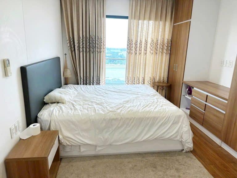 Căn hộ Republic Plaza cho thuê 2 phòng ngủ đầy đủ nội thất view thoáng mát