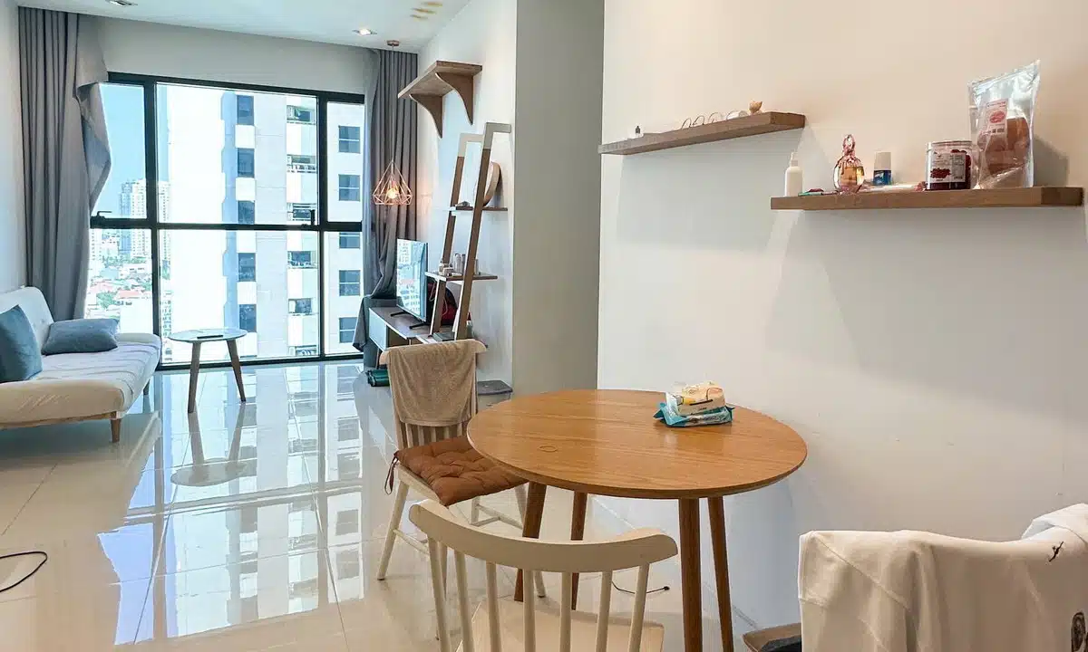 Cho thuê căn hộ The Ascent lầu cao nội thất đầy đủ 2 phòng ngủ view sông