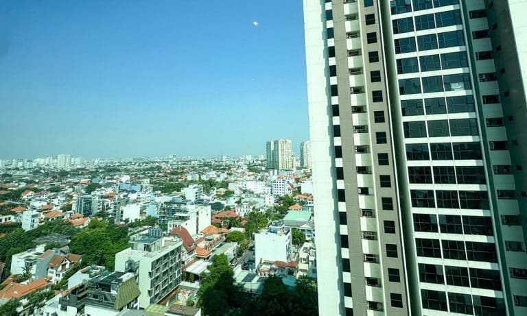 Cho thuê căn hộ The Ascent tầng cao nội thất đẹp 2 phòng ngủ view mát