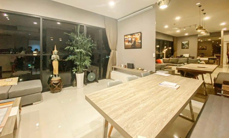 Cho thuê căn The Ascent lầu cao đủ nội thất rất đẹp 3 phòng ngủ view sông
