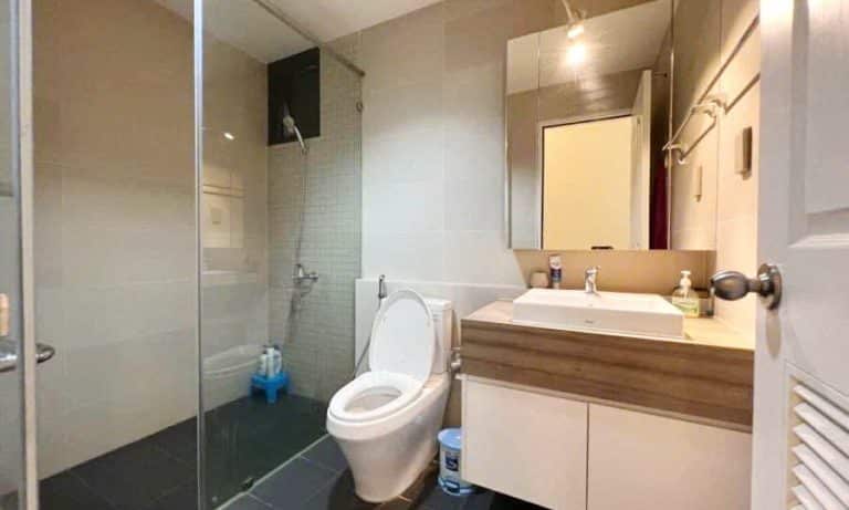 Cho thuê căn hộ The Ascent tầng cao nội thất đẹp 2 phòng ngủ view mát