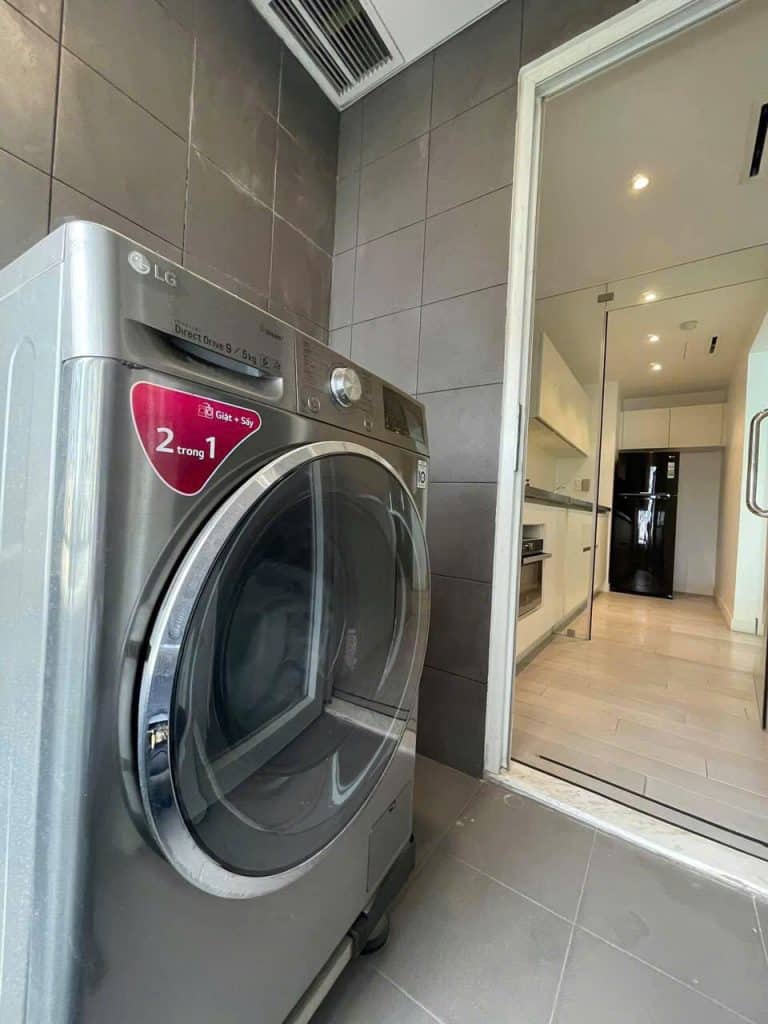 Cho thuê căn hộ 2 phòng ngủ Leman Quận 3 – Nội Thất Sang Trọng, View Thoáng
