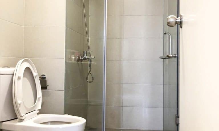 Cho thuê căn hộ M One Gia Định 2 phòng ngủ nội thất cơ bản giá tốt nhất
