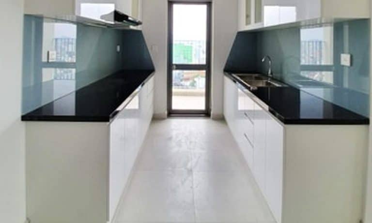 Cho thuê căn hộ 3 phòng ngủ M One Gia Định nội thất cơ bản tầng cao thoáng