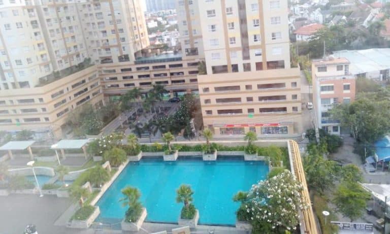 Căn hộ 3 phòng ngủ nội thất Tropic Garden cho thuê tầng trung view hồ bơi