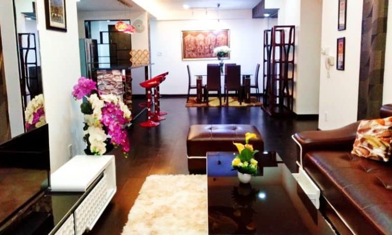 Căn hộ 3 phòng ngủ nội thất Tropic Garden cho thuê tầng trung view hồ bơi