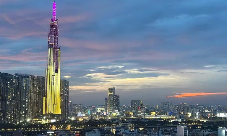 Cho thuê căn hộ De Capella 2 phòng ngủ nội thất tầng cao view về L81