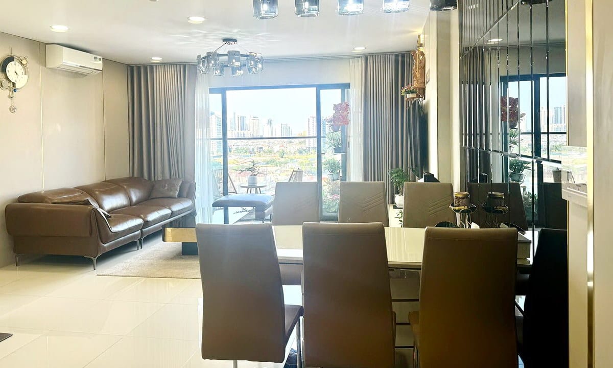 Cho thuê căn hộ 3 phòng ngủ De Capella full nội thất view L81 tầng cao