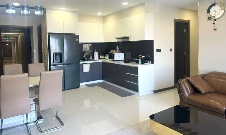 Cho thuê căn hộ 3 phòng ngủ De Capella full nội thất view L81 tầng cao