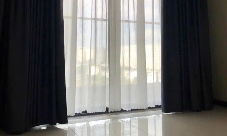 Cho thuê căn hộ 3 phòng ngủ De Capella nội thất cơ bản tầng cao view mát