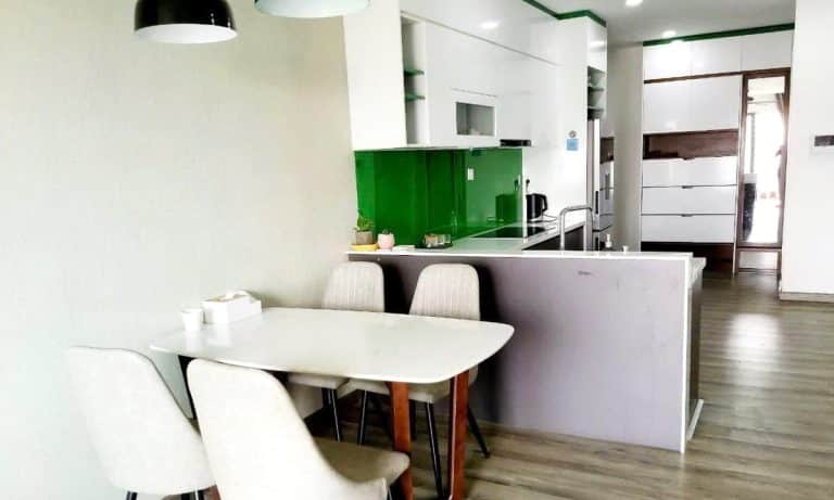 Cho thuê căn hộ De Capella tầng cao thoáng mát 2 phòng ngủ full nội thất