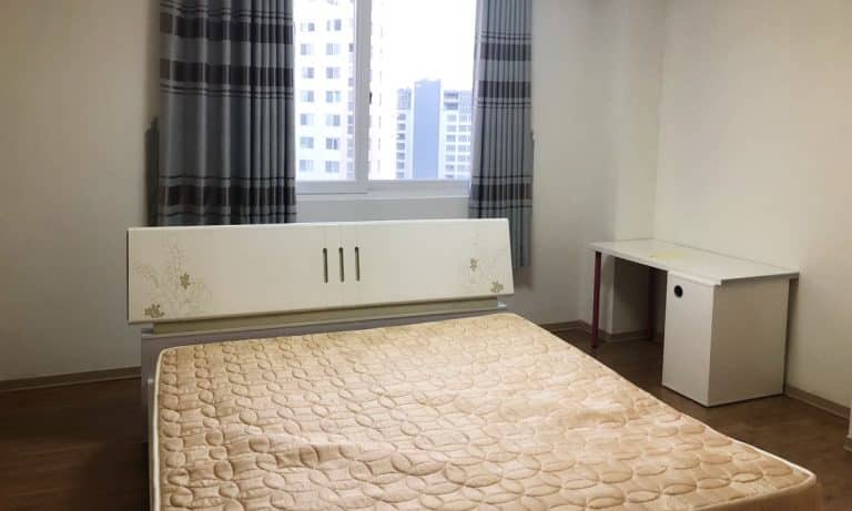 Cho thuê gấp căn hộ Imperia 2 phòng ngủ 95m toà A view thoáng lầu cao
