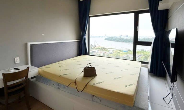 Cho thuê căn hộ New City Thủ Thiêm 2 phòng ngủ full nội thất view sông