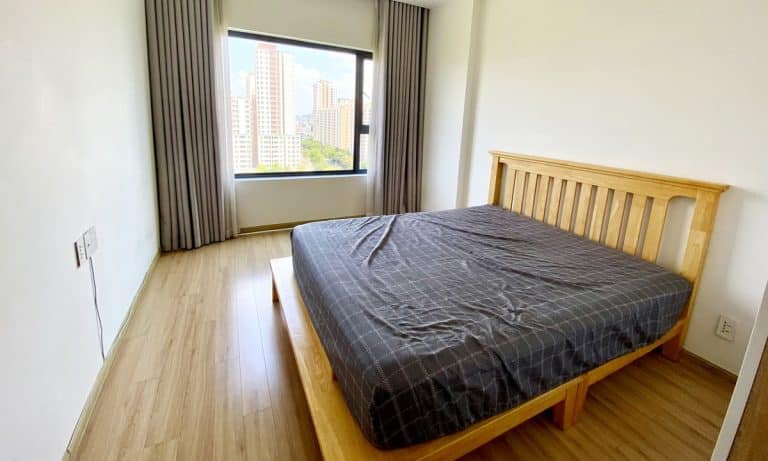 Cho thuê căn hộ New City Thủ Thiêm 2 phòng ngủ nội thất full view mát